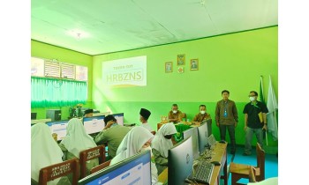 38 Orang Peserta Didik SMA Unggulan Al-Mizan Ikuti ANBK 2022