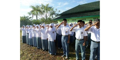 Upacara Bersama MTs, SMA dan SMK Al-Mizan TP 2014-2015