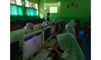 Siswa SMA Unggulan Al-Mizan Ikuti OSN-K 2022